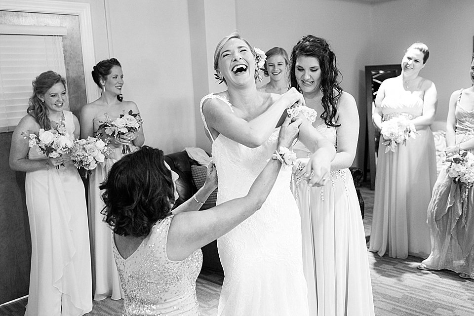 Kendra Martin Photography | Greenville, SC Wedding Photographer | Wedding Photographer | Huguenot Loft | Greenville, SC Wedding | Grace Church Wedding_0006